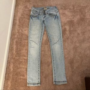 Straight leg Jeans